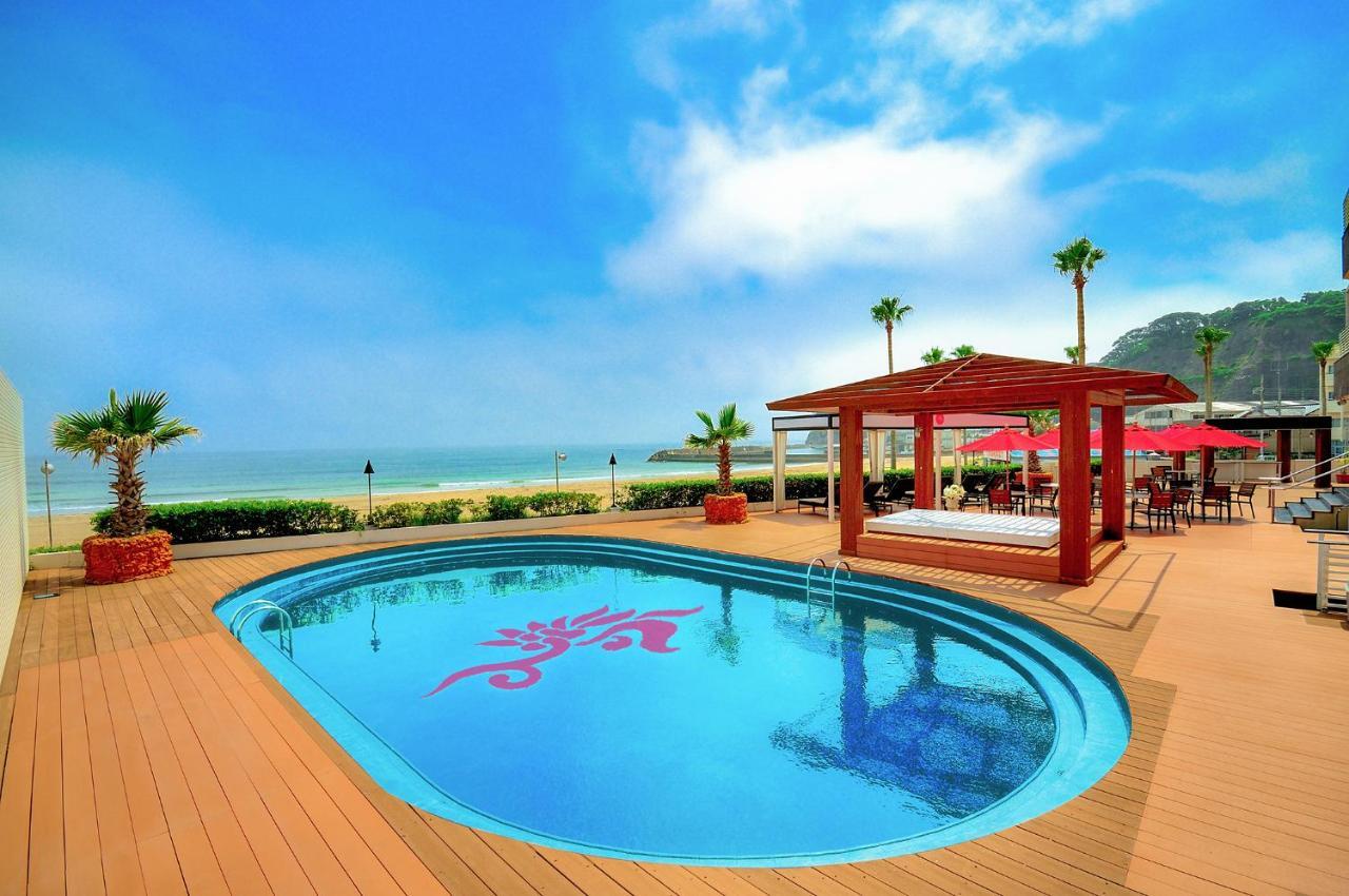 Sayan Terrace Hotel & Resort Onjuku Buitenkant foto