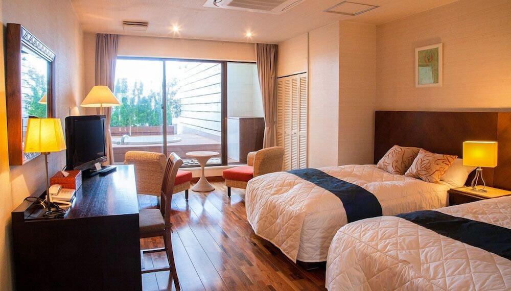 Sayan Terrace Hotel & Resort Onjuku Buitenkant foto